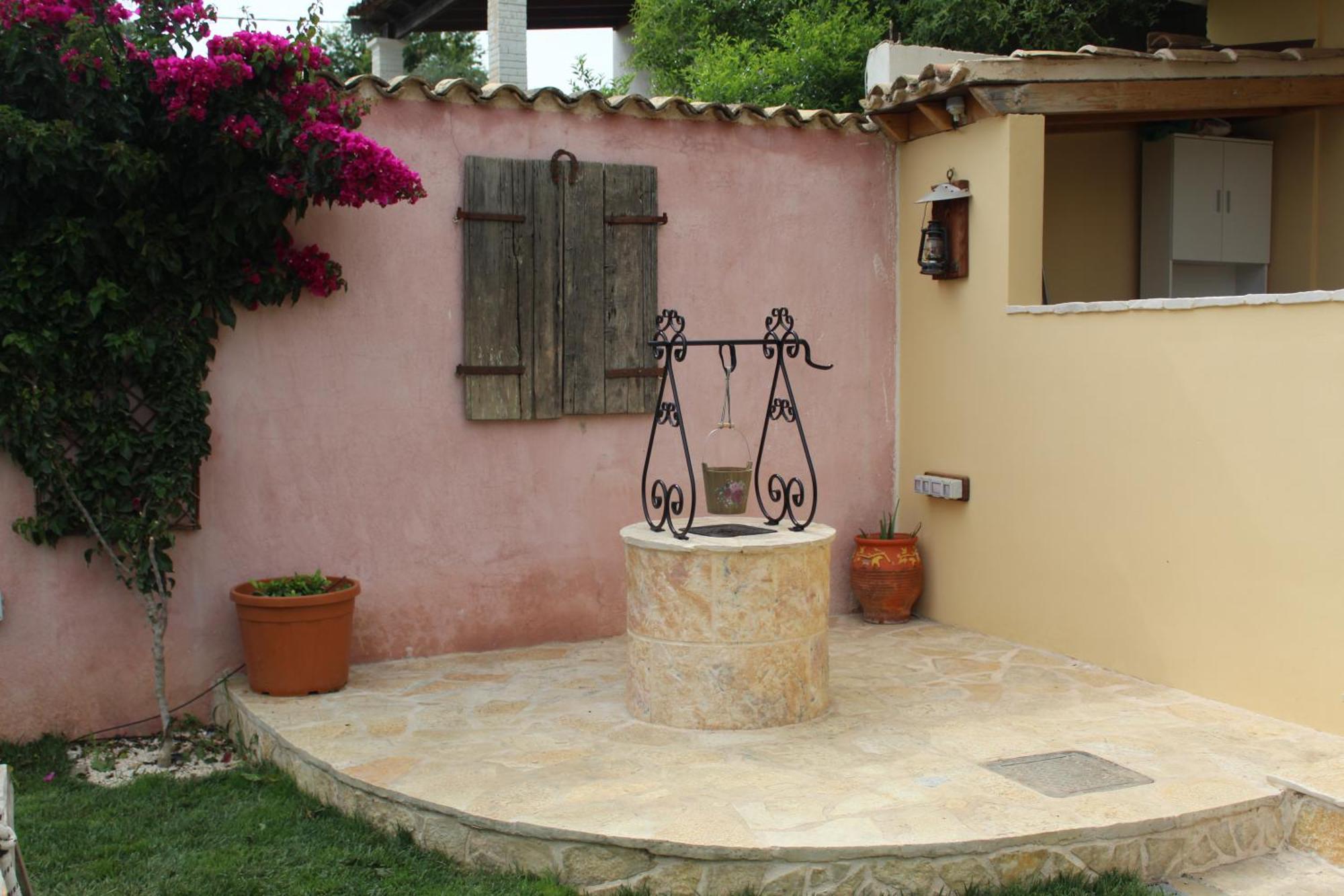 A&m House & Playground Villa *